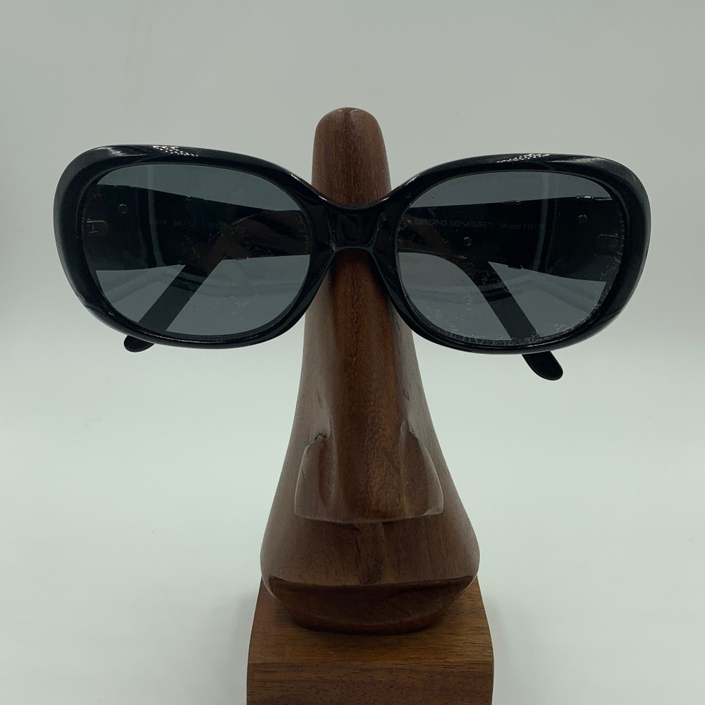 Kirkland Signature Muscat 545179 Black Silver Oval